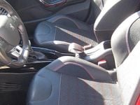 Usata Peugeot 2008 GT-line 120 CV (88 kW) 2017 Rosso SUV