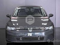 Gebraucht VW Golf VIII Life 150 PS (110 kW) 2024 Grau Kleinwagen