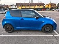 Usata Suzuki Swift 2006 Blu Utilitaria