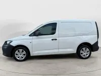 Usata VW Caddy Business 102 CV (75 kW) 2021 Bianco Monovolume