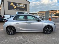 Usata Opel Corsa 100 CV (73 kW) 2025 Argento Utilitaria