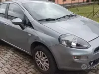 Occasion Fiat Punto 60 ch (44 kW) 2012 Gris Citadine
