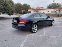 Usata Mercedes C220 Avantgarde 170 CV (125 kW) 2013 Blu/azzurro Coupé