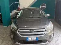 Usata Ford Kuga 150 CV (110 kW) 2017 Grigio SUV