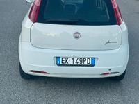 Usata Fiat Punto Evo 70 CV (51 kW) 2012 Bianco Utilitaria