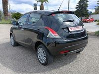 Begagnad Lancia Ypsilon 85 HK (62 kW) 2013 Svart Halvkombi