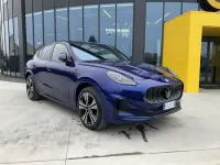 Usata Maserati Grecale Folgore 136 kW (185 CV) 2024 Blu/azzurro SUV