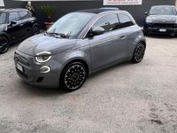 Usata Fiat 500e La Prima 86 kW (118 CV) 2021 Grigio Cabrio