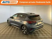 Usata Ford Focus 125 CV (91 kW) 2023 Bluazzurro Berlina