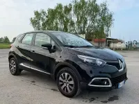 Usata Renault Captur 90 CV (66 kW) 2017 Nero SUV