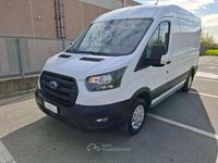 Usado Ford Transit Trend 105 CV (77 kW) 2023 Blanco Berlina