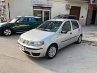 Usata Fiat Punto Classica 69 CV (50 kW) 2009 Grigio Utilitaria