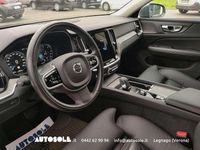 Usata Volvo V60 CC Business Edition 197 CV (144 kW) 2021 Grigio Station wagon