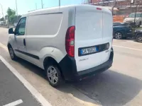 Usata Fiat Doblò 105 CV (77 kW) 2021 Bianco Monovolume