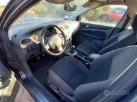 Usata Ford Focus 90 CV (66 kW) 2005 Bluazzurro Station wagon
