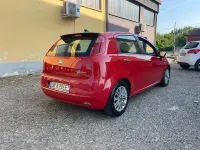 Usata Fiat Grande Punto Emotion 120 CV (88 kW) 2006 Rosso Utilitaria