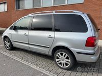 Begagnad VW Sharan 2008 Grå Minibuss