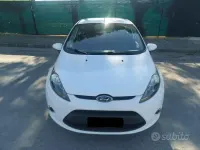 Occasion Ford Fiesta 68 ch (50 kW) 2012 Blanc Berline