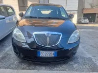 Usata Lancia Ypsilon 77 CV (56 kW) 2010 Nero Utilitaria