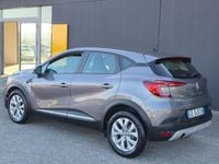Usata Renault Captur Business 116 CV (85 kW) 2021 Grigio scuro SUV