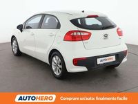 Usata Kia Rio Active 75 CV (55 kW) 2015 Bianco Berlina