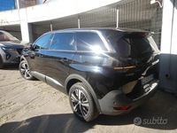 Usata Peugeot 5008 130 CV (95 kW) 2022 Grigio SUV