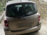 Usata Renault Modus 85 CV (62 kW) 2006 Giallo Monovolume