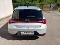 Usata Hyundai i20 101 CV (74 kW) 2022 Argento Utilitaria