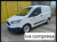 Usata Ford Transit Courier Trend 76 CV (55 kW) 2015 Bianco Furgone