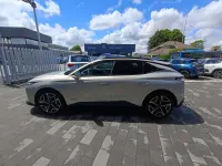 Usata DS Automobiles DS4 Crossback Rivoli Plus 131 CV (96 kW) 2022 Grigio cristallo / tetto nero SUV