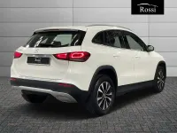Usata Mercedes GLA180 116 CV (85 kW) 2022 Bianco SUV