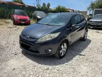 Usata Ford Fiesta 68 CV (50 kW) 2010 Grigio Berlina