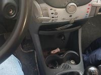 Usata Peugeot 107 68 CV (50 kW) 2010 Nero Utilitaria