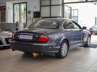 Usata Jaguar S-Type S 238 CV (175 kW) 2003 Grigio Berlina