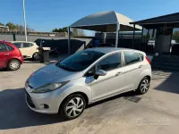 Usata Ford Fiesta Titanium 97 CV (71 kW) 2009 Grigio Berlina