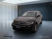 Usata VW T-Roc R-line 110 CV (80 kW) 2023 Nero SUV