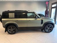 Usata Land Rover Defender HSE Dynamic 249 CV (183 kW) 2022 Verde SUV