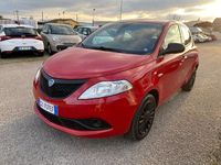 Usata Lancia Ypsilon Silver 69 CV (50 kW) 2020 Rosso