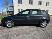 Usata Alfa Romeo 147 150 CV (110 kW) 2007 Nero Utilitaria