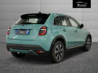 Usata Fiat 600 Pop 136 CV (100 kW) 2025 Bluazzurro SUV