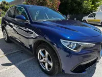 Usata Alfa Romeo Stelvio Super 201 CV (147 kW) 2018 Blu/azzurro SUV