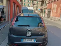 Usata Fiat Grande Punto 65 CV (47 kW) 2009 Grigio Utilitaria