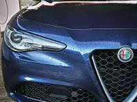 Usata Alfa Romeo Giulia Executive 190 CV (139 kW) 2018 Blu/azzurro Berlina