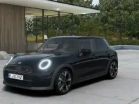 Nuova Mini Cooper S Classic 204 CV (150 kW) 2026 Midnight black ii Utilitaria