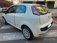 Usata Fiat Punto Evo S 69 CV (50 kW) 2011 Bianco Utilitaria