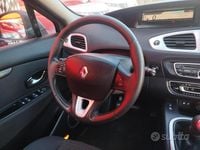 Usata Renault Scénic III Luxe 110 CV (80 kW) 2010 Grigio Monovolume