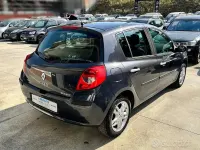 Usata Renault Clio II Luxe 86 CV (63 kW) 2005 Grigio Utilitaria