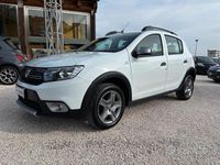 Usata Dacia Sandero Stepway 95 CV (69 kW) 2020 Bianco Utilitaria