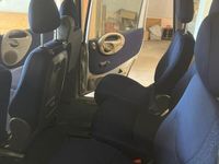 Usata Fiat Multipla 110 CV (80 kW) 2001 Grigio Monovolume