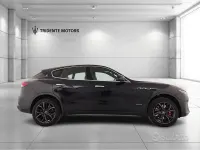 Usata Maserati Levante 250 CV (183 kW) 2021 Nero SUV